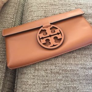 Nwot Tory Burch clutch
